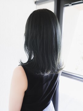 ヘアデザイン ステラ(hair design sTella) ★外はねミディに深海濃紺（ディープシーネイビー）カラー★