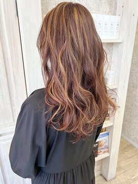 キャアリー(Caary) 福山市美容室Caary フレッシュピンクオレンジ ハイライトカラー