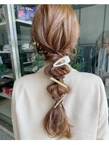 ヘアーメイクチック(HAIR MAKE CHiC) オニオン編みおろし