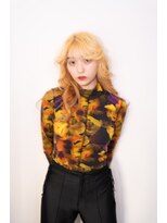 スイ(SUiii)&nbsp;ブロンド/イエロー/オレンジ《札幌/大通り》