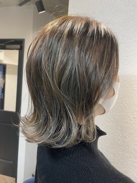 トゥーリ(tuuli) tuuli☆20代30代40代ベビーバングショコラベージュワンカール