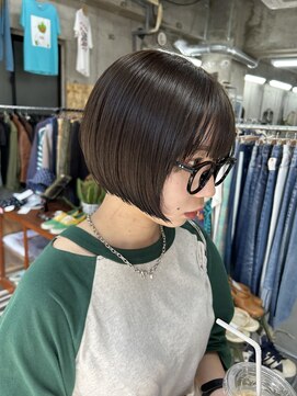 蜃気楼 (((蜃気楼)))ショートから伸ばしかけボブ