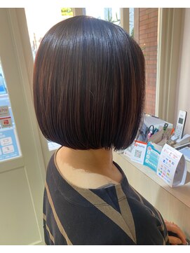 ヘアーメイク ハルナ 前下がりbob