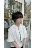 カジュアルショート無造作パーマ×暗髪ブラウン