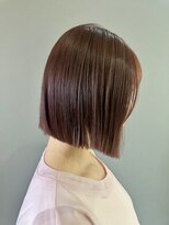 ココカラヘアー ニコ(cococara hair nico)&nbsp;ピンクブラウン/艶髪/暖色系/タッセルボブ/ミニボブ/韓国風