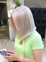 ヲタク(wotaku.)&nbsp;ホワイトカラーハイトーンダブルカラーリタッチケアブリーチボブ