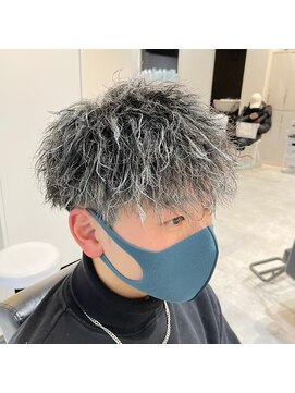 ルースト 西院店(ROOST) ツイスト×ホワイトハイライト