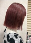 チェリーレッド×ぱつっとボブ