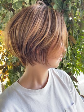 リオス(LIOS) 綺麗目ショートヘア