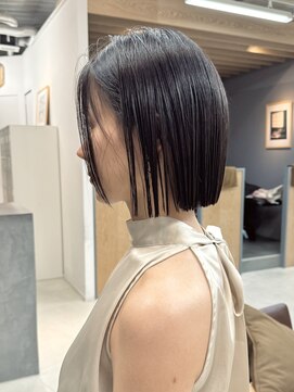 ミィ 表参道(mee.) 似合わせカット ボブヘア 縮毛矯正 ミニボブ 切りっぱなしボブ