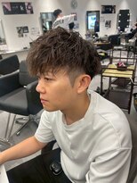 メンズサロン キング 心斎橋店(Men’s salon K!ng) ホワイトメッシュ/ツイスト/ツイスパ/パーマ/メンズ/眉毛/心斎橋