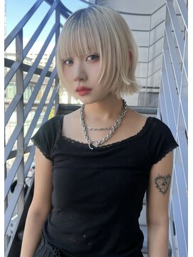 ピア ヤクイン(Pia Yakuin) レイヤーボブ ハッシュボブ