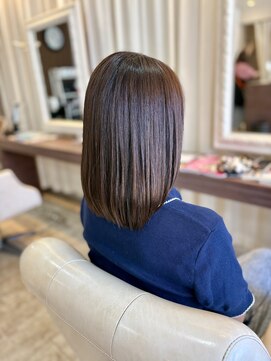 ヘアデザインスペース イチエ(hair design space i chi e) やわらか質感が◎乾かすだけでつくるつやつやストレートボブ