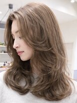 シキ(SIKI)&nbsp;ブリーチハイライト髪質改善ダブルカラーレイヤーカット