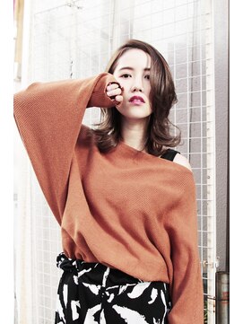 レバラディンズドゥミラー(Les Baladins du Miroir) 【バラディンズ】外国人風/ベージュブラウン/レイヤーミディアム