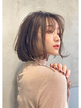 アメリ 新宿(Ameri) Ameri ニュアンスミディ　イルミナカラー　【新宿】