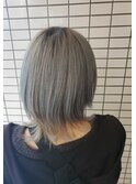 オーシャングレー 襟足 長め ウルフ カット ヘアスタイル