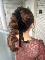 編みおろし　編みポニー　ポニーテール　お呼ばれヘア
