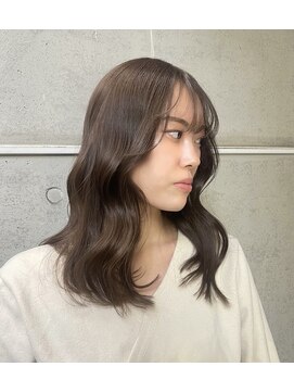 エヴァー(ever) ＊透明感アッシュブラウン＊[渋谷/渋谷駅/髪質改善]