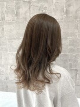 ネクストインバルサム 大和田店(NEXT in balsam) 抜け感ベージュカラー