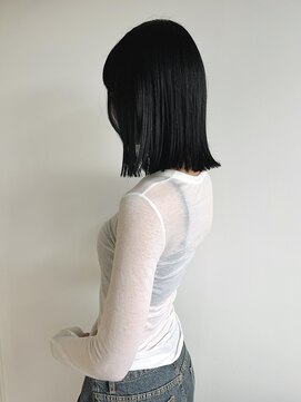 アンブレラ 中目黒(ANBRERA) 切りっぱなしロブ×ブルーブラック