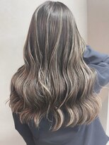 ヴィフ 大船(VIF)&nbsp;バレイヤージュ/ハイライト/ダブルカラー/ケアブリーチ/ボブ