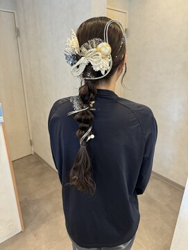 リタ(Lita.) ローポニーアレンジ