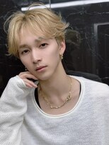 サイン メンズ 表参道(SIGN men's)&nbsp;フェザーカットダウンパーマダブルカラーセンターパート
