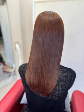 ルーチェ(luce) 髪質改善カラーヘアエステ 必要に応じた栄養分配合