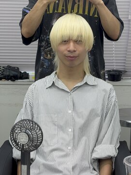 ペレ 渋谷(PELE) MEN’S HAIR/ブルーブラック/フェザーパーマ/渋谷