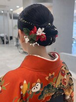 ヴィサージュアクト(VISAGE a.c.t)&nbsp;大人かわいい♪タイトシニヨン！