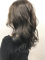 ティンク 横浜(Tink)&nbsp;イルミナ×モノトーングレージュ/Tink横浜　金澤恵輔