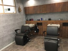 ヘア サロン ヤマシロ(HAIRSALON YAMASHIRO)の雰囲気（【リラックスできるブース】が自慢で皆様をお待ちしております）