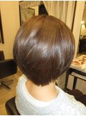 ショートボブ