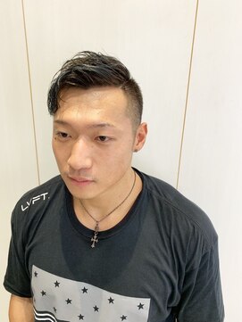 ヘアーアンドグルーミング ヨシザワインク(HAIR&GROOMING YOSHIZAWA Inc.) 【ヨシザワ人形町】刈り上げツーブロックサイドパートメンズ
