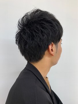 クオリス 上福岡店(QUALIS) ツーブロック/束感ショート/レイヤーショート/ビジネス