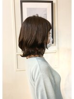 シーバイシー(CxC)&nbsp;外ハネ/ニュアンスボブ