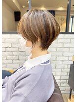 バンプ ギンザ(BUMP GINZA)&nbsp;30代/40代/50代・絶壁解消・小顔前下がりショートボブ【中村】