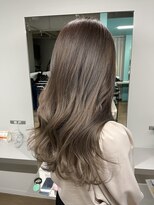 リーホリエ(Lee Horie) 【Rie】ゆるふわグレージュ