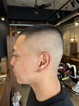 バーバー オールドランプ(BAR BER OLDLAMP) ボウズフェード