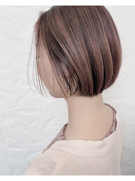 カモン(CAMON) [CAMON. ]#脱白髪染めハイライト#大人ガーリー#ミニボブ