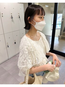 オーシャン(Ocean) ［Ocean Hair&Life 水田］ぱっつん前髪切りっぱなしボブ/外ハネ