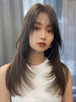 フォンズ(FONS)&nbsp;ロングレイヤー/顔周りカット/薄め前髪/艶髪/学割