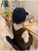 ネイビーカラー