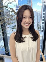 ビューナゴヤ 名駅(VIEW NAGOYA)&nbsp;顔まわりカット/レイヤーカット/韓国/セミディ/ウェットヘア