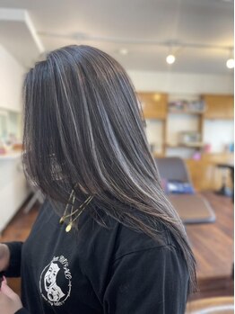 スズノオト(SUZU NO OTO)の写真/エアタッチで一手間加えて作るハイライト☆自然に馴染む、繊細でナチュラルな仕上がりに＊