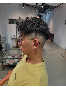 イズ(iss) [Mizuki指名限定]メンテナンス気分爆上げスキンフェード