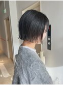 切りっぱなしボブ