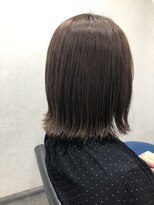 セカンド(Second)&nbsp;Second   ×　外ハネスタイル