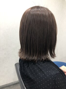 セカンド(Second) Second   ×　外ハネスタイル